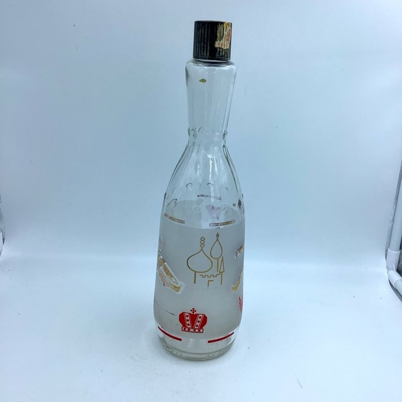 Vintage Arrow Vodka Bottle With Russian Dancers - Picture 4 of 9